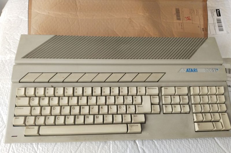 Atari 520 St +